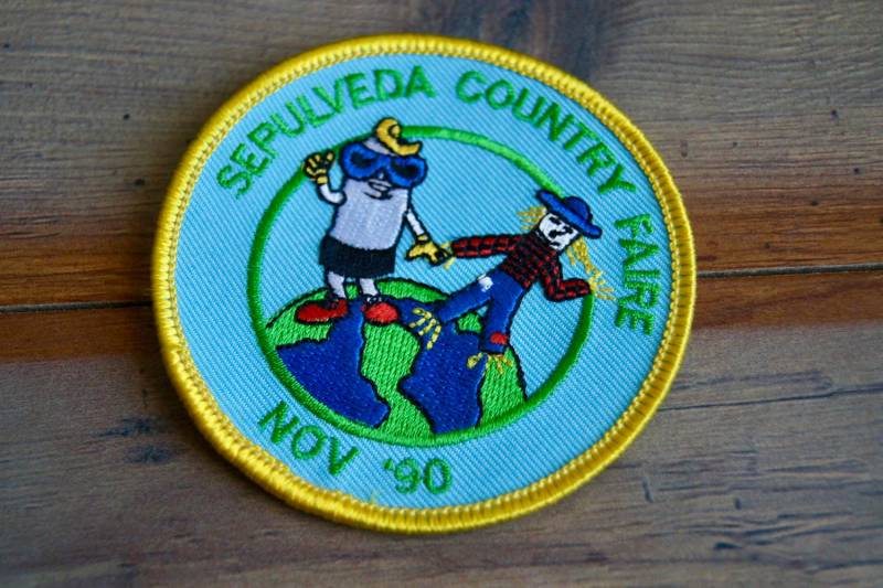 Vintage Sepulveda Land Faire Patch November 1990 von ANTIGOs