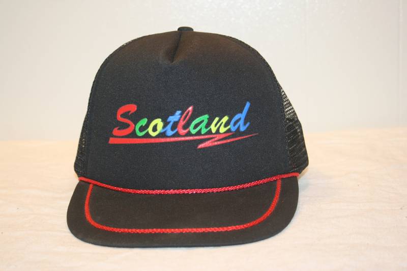 Punk Scotland Hat, Schottland Hut, Schotten Mütze, Kelten Edinburgh Goth Punk Gothic Retro Punk Scotland Hat, Schottland Hut, Schotten Mütze, Kelten Edinburgh Goth Punk Gothic Retro von ANewDayVintage