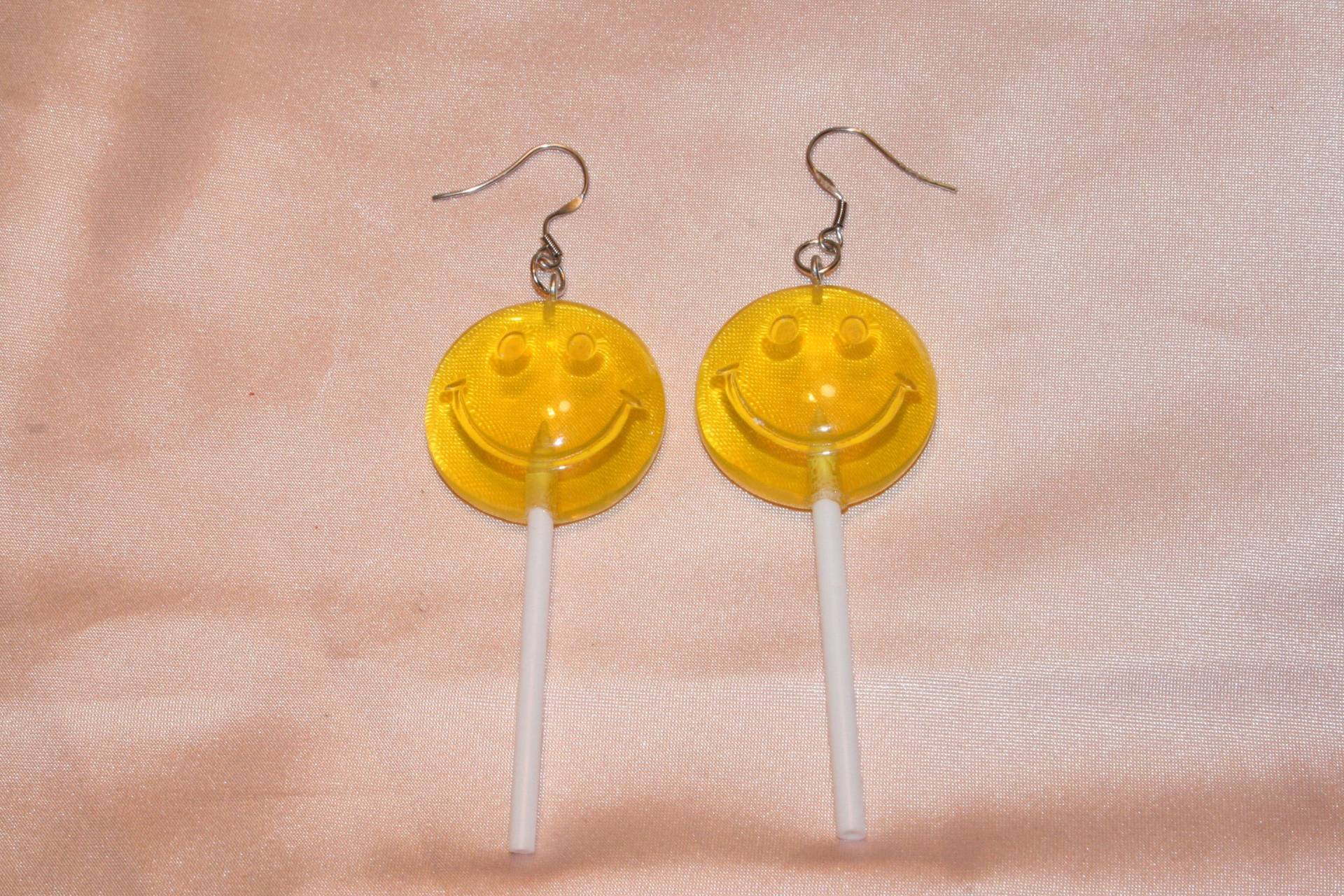 Smile Lollipop Ohrringe, Smiley Ohrringe, Smile Gesicht 90Er Jahre Lollipop Happy Face Ohrringe von ANewDayVintage
