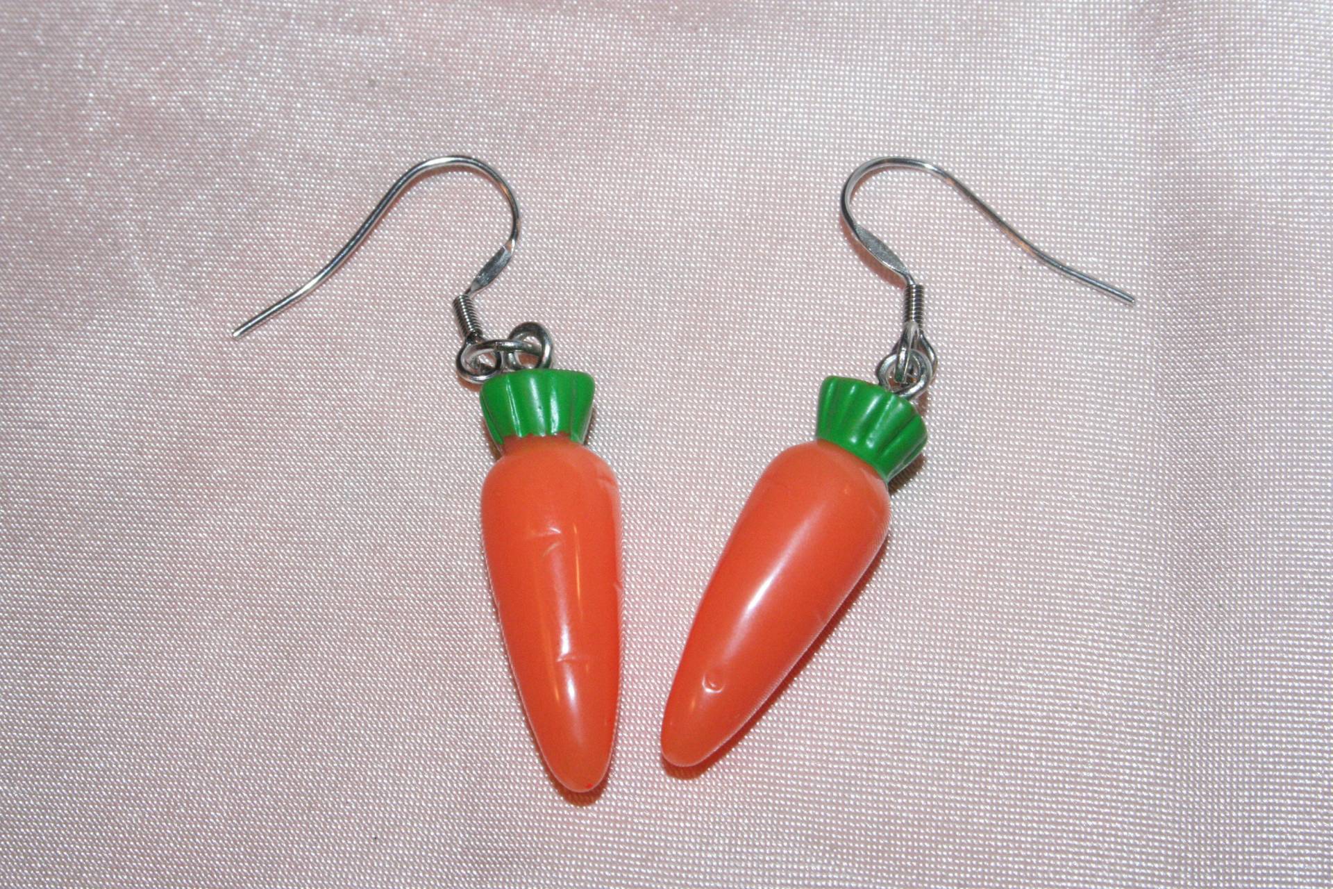 Veggie Carrot Ohrringe, Karotten Ohrringe, Bauernhof Thanksgiving Veggie Gemüse, Vegan Vegentarian Ohrringe von ANewDayVintage