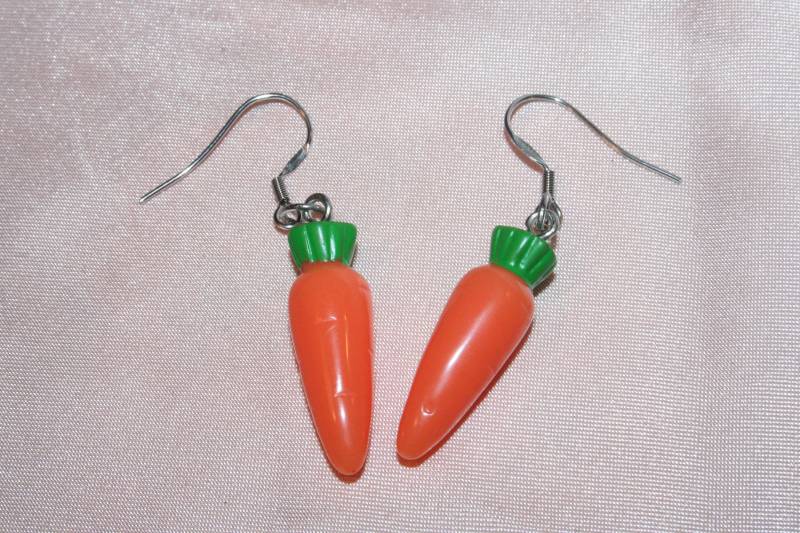 Veggie Carrot Ohrringe, Karotten Ohrringe, Bauernhof Thanksgiving Veggie Gemüse, Vegan Vegentarian Ohrringe von ANewDayVintage