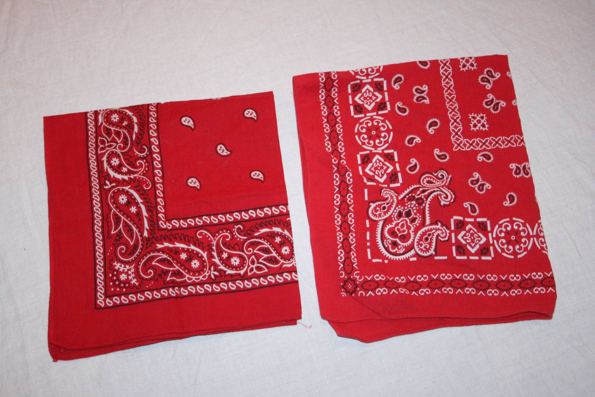 Vintage Paisley Bandana, Rote Paisley Bandana, Rockabilly Fetter Schal, Stirnband, Hals Tragen, Bandana von ANewDayVintage