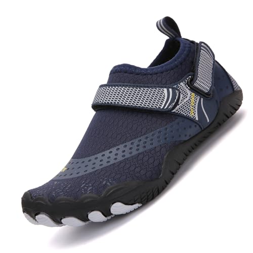 AONEGOLD Barfußschuhe Kinder Leicht Weich Badeschuhe Junge Mädchen Atmungsaktiv Schnell Trocknend Wasserschuhe rutschfest Strandschuhe Aquaschuhe Sportschuhe (Dunkelblau,32 EU) von AONEGOLD