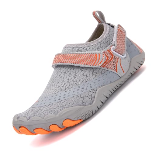 AONEGOLD Barfußschuhe Kinder Leicht Weich Badeschuhe Junge Mädchen Atmungsaktiv Schnell Trocknend Wasserschuhe rutschfest Strandschuhe Aquaschuhe Sportschuhe (Grau,29 EU) von AONEGOLD