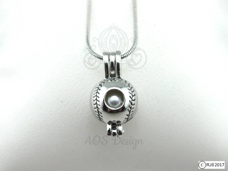 Baseball Softball Perlenkäfig Anhänger Halskette - Geburtstagsgeschenk Für Sportliebhaber von AOSDESIGN