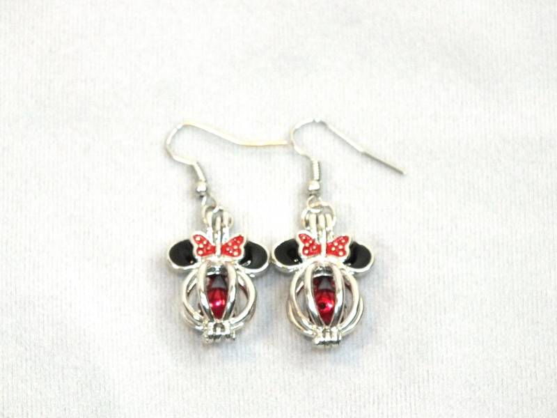 Minnie Maus Perlen Tropfen Ohrringe Set - Handgemachte Für Sie von AOSDESIGN