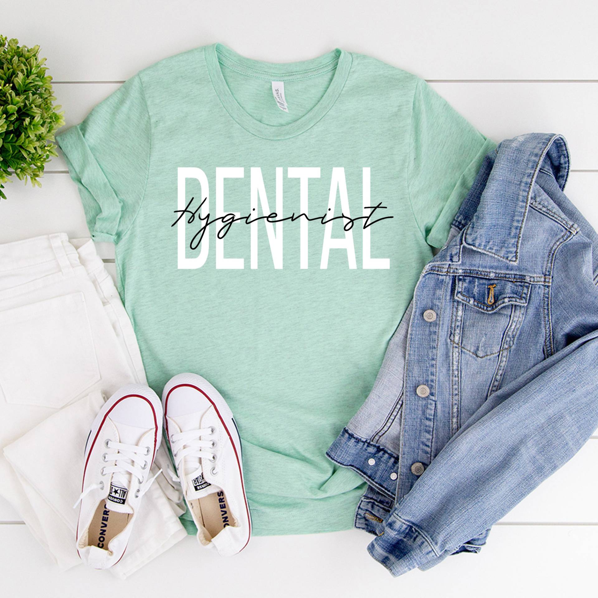 Dental Hygienist Shirt, Zahnhygiene T-Shirt, Zahnhelfer Abschluss Pullover, Rdh Geschenk, Zahnpfleger T-Shirt von APComfortPrints