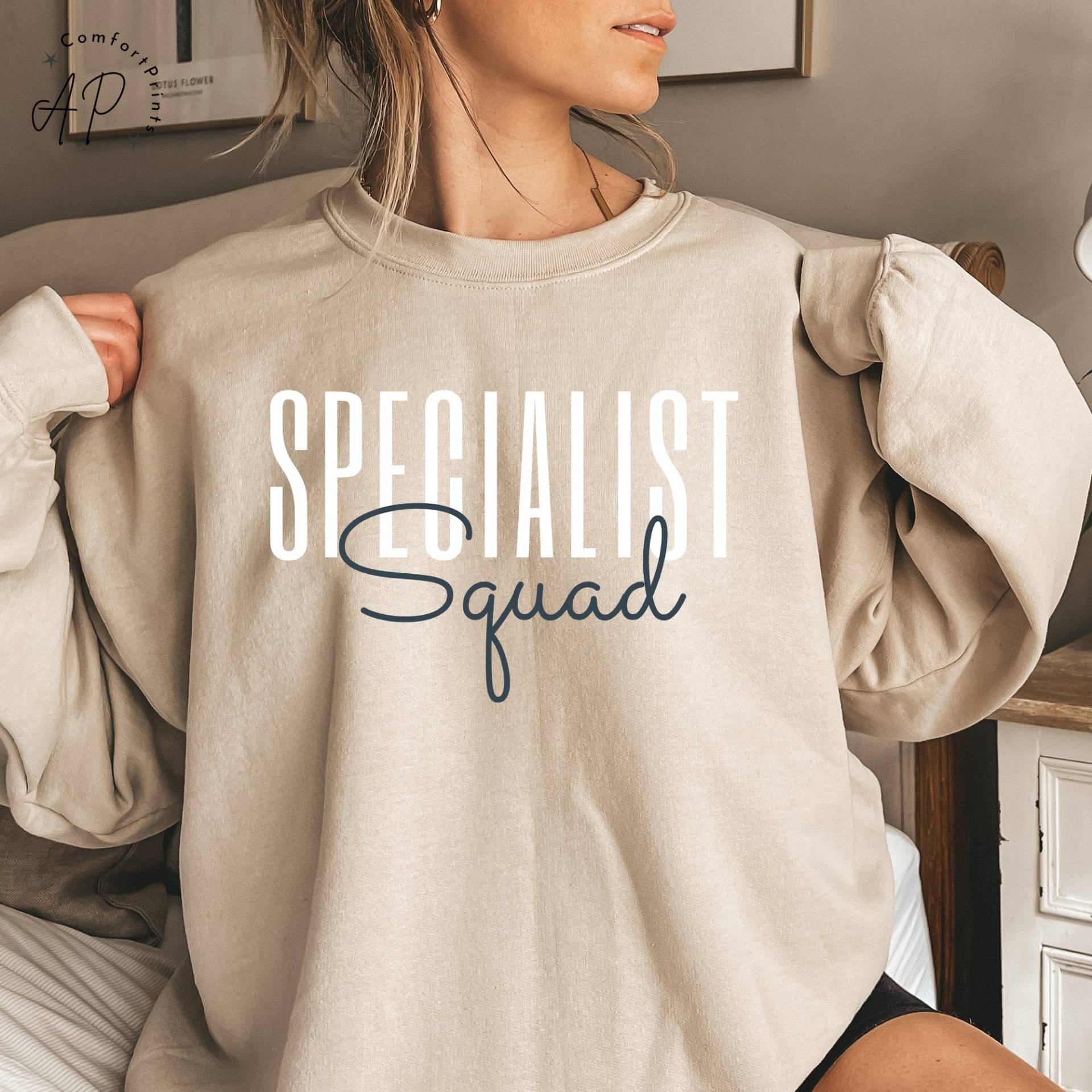 Specials Squad Sweatshirt, Fachlehrer Teacher Shirt, Professional Gifts Para T-Shirt von APComfortPrints