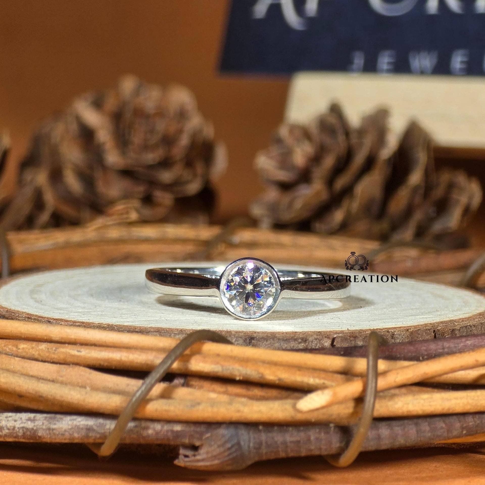 0, 40 Bis 1, 20 Ct Rundschliff Labor Gewachsen Diamant Lünette Set Ring/14K Weißgold Solitär Ehering Alltag Für Sie Tragen von APCreationDE