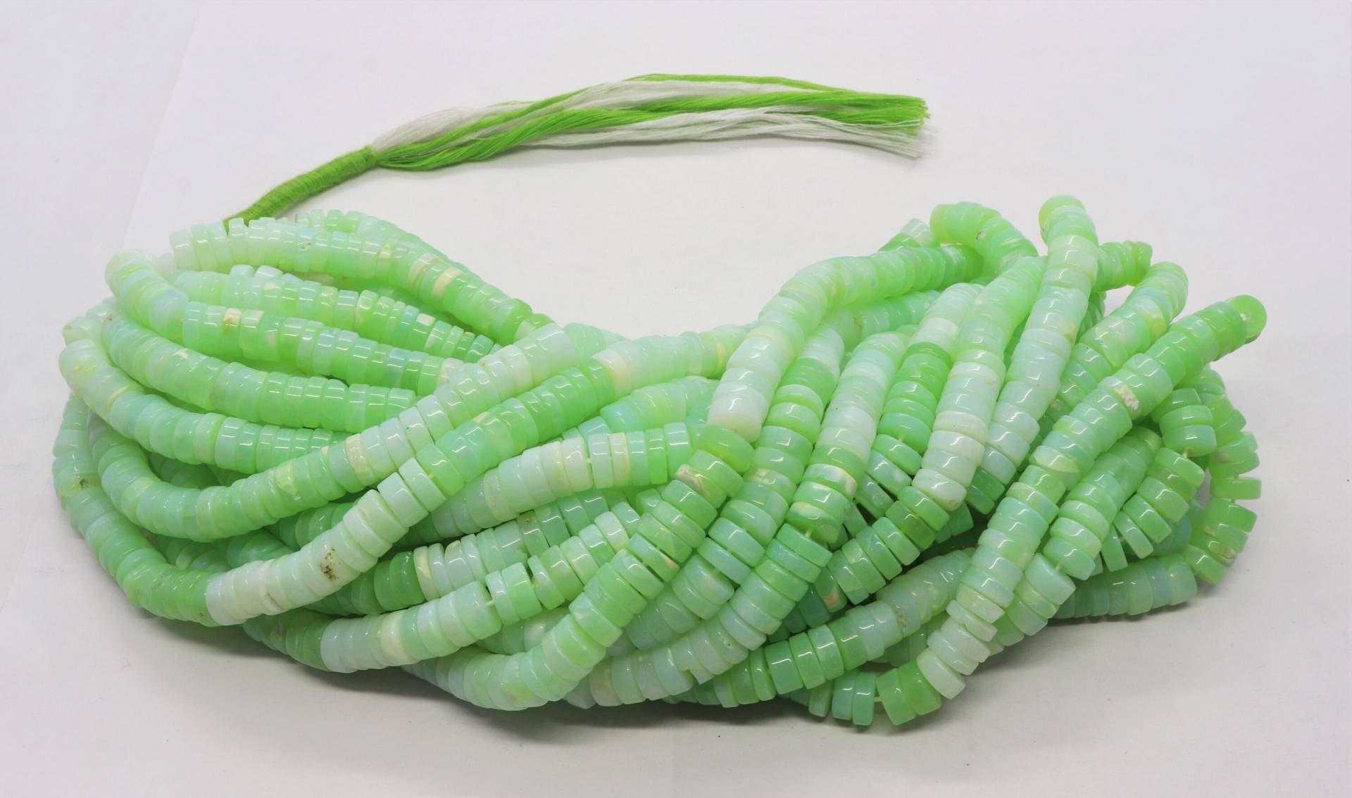 Aaa Parrot Green Opal Heishi Washer Beads, 16 Zoll Strang, Rad Form Perlen, Edelstein Reifen Für Schmuckherstellung Handwerk von APGEMSCOLLECTION