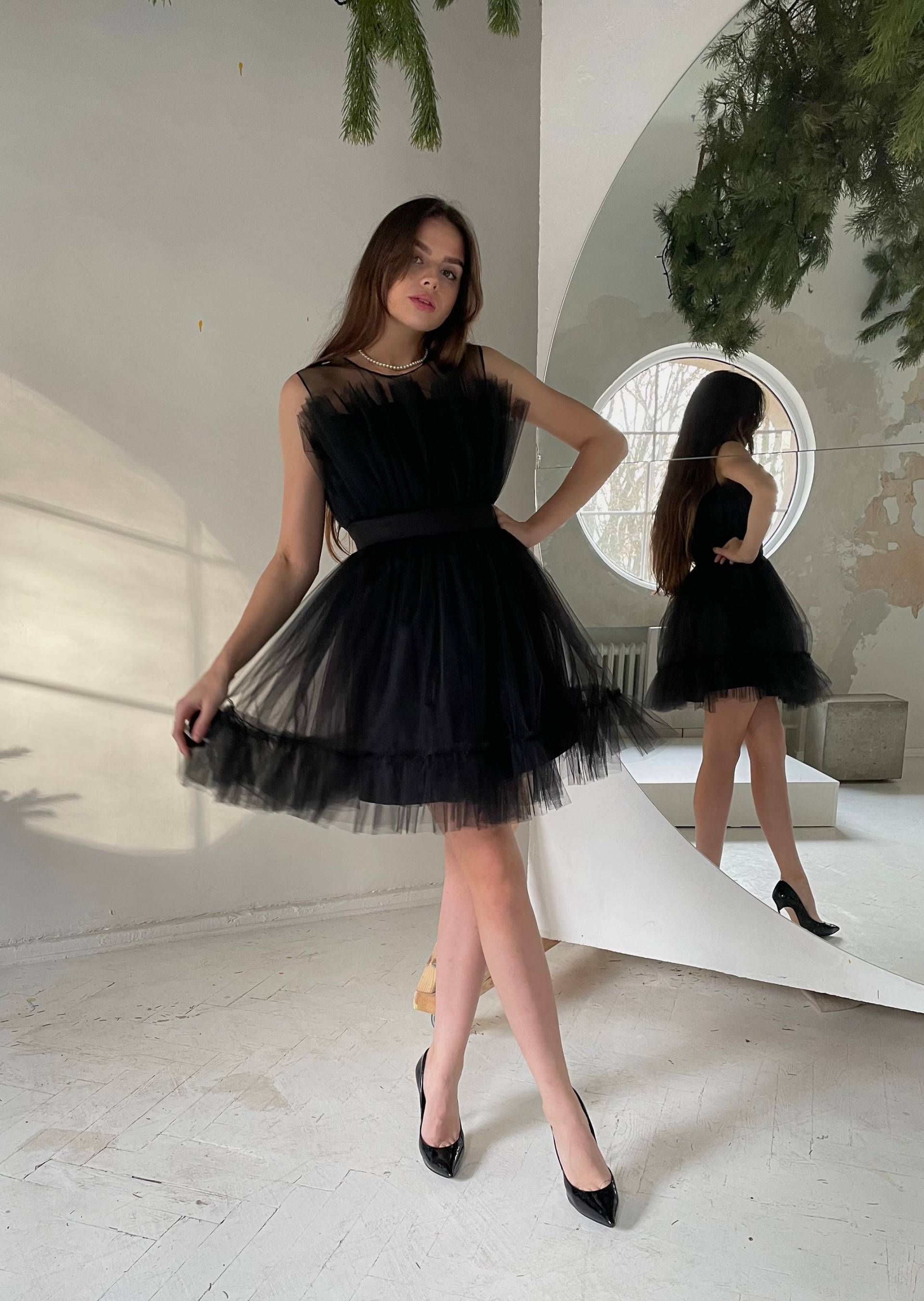 Schwarzes Tutu Kleid, Kurzes Schwarzes Abschlussballkleid, Abendkleid, Puffkleid, Anlasskleid, Tüllkleid, Elegantes Partykleid, Niedlich von APLineStore