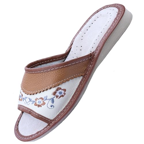 APREGGIO Damen Hausschuhe Leder – Größe 37 Braun - Bequeme Pantoffeln mit Gummisohle – Handgefertigte Slipper für Zuhause – Atmungsaktive Hausschlappen mit Blumenmuster von APREGGIO