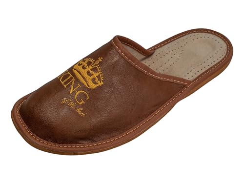 APREGGIO - Herren Hausschuhe aus Leder - Handgefertigt - Rutschfeste Sohle - mit Stickerei - Bequem - KING - Hellbraun - Größe 41 EU von APREGGIO