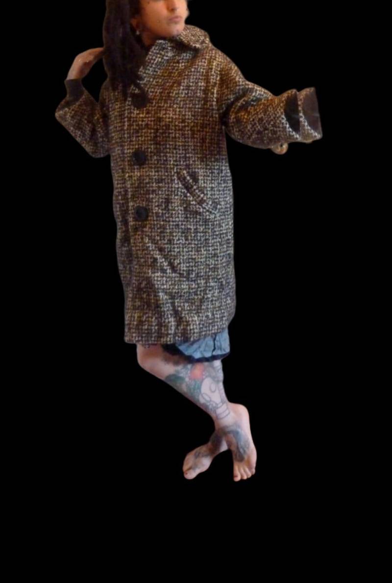 Sale Atemberaubender, Ausgestellter Babydoll-Swingmantel Aus Wollmischung Im Jackie-O-stil Mit Übergroßen Knöpfen, Damengröße Klein, Mittelgroß von APaintedLadyVintage