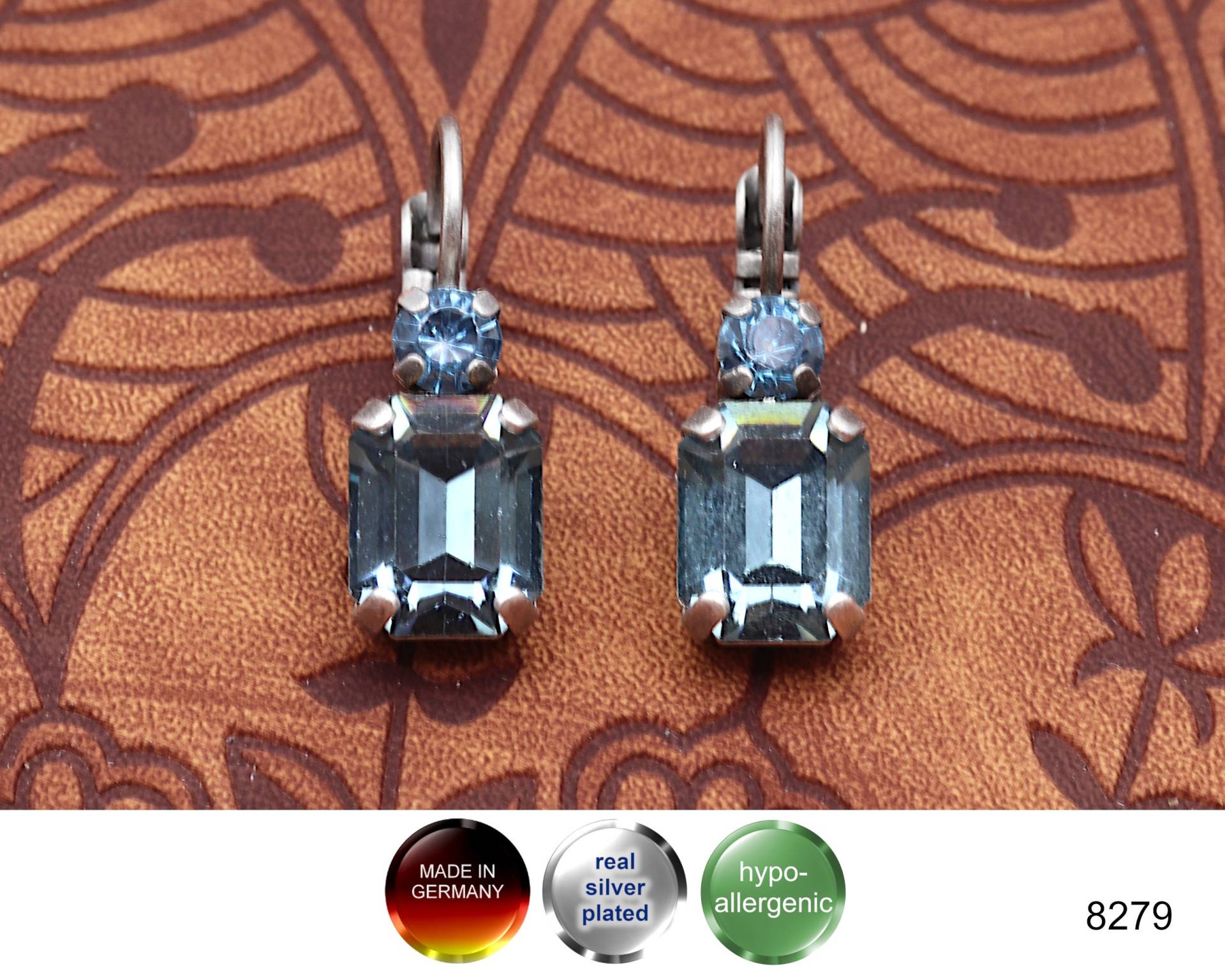 Ohrbrisur "Crystal Harmony" in Light Sapphire Und Denim Blue - Made Germany // 8279 von APjewelrycomponents