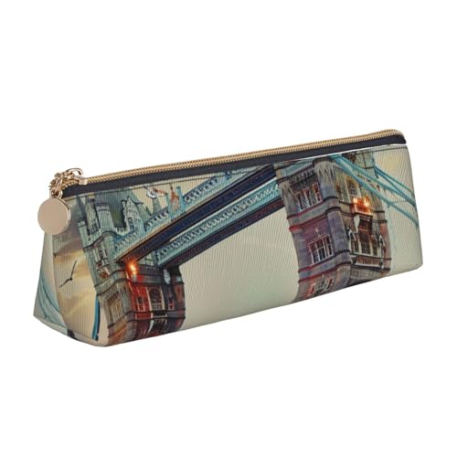 AQRJLPO Historisches Federmäppchen mit Aufdruck "Old Tower Bridge", niedliches Leder-Federmäppchen, Federmäppchen, Schulbedarf, Organizer, Make-up-Tasche für Jungen, Mädchen, Studenten, weiß AQRJLPO Historisches Federmäppchen mit Aufdruck "Old Tower Bridge", niedliches Leder-Federmäppchen, Federmäppchen, Schulbedarf, Organizer, Make-up-Tasche für Jungen, Mädchen, Studenten, weiß von AQRJLPO