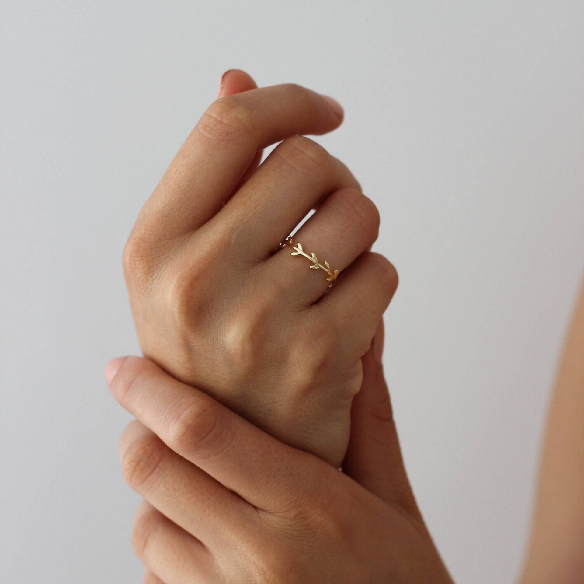 Ring Mit Olivenblattzweigen Aus Sterlingsilber Und Vergoldet von ARANJEWELS