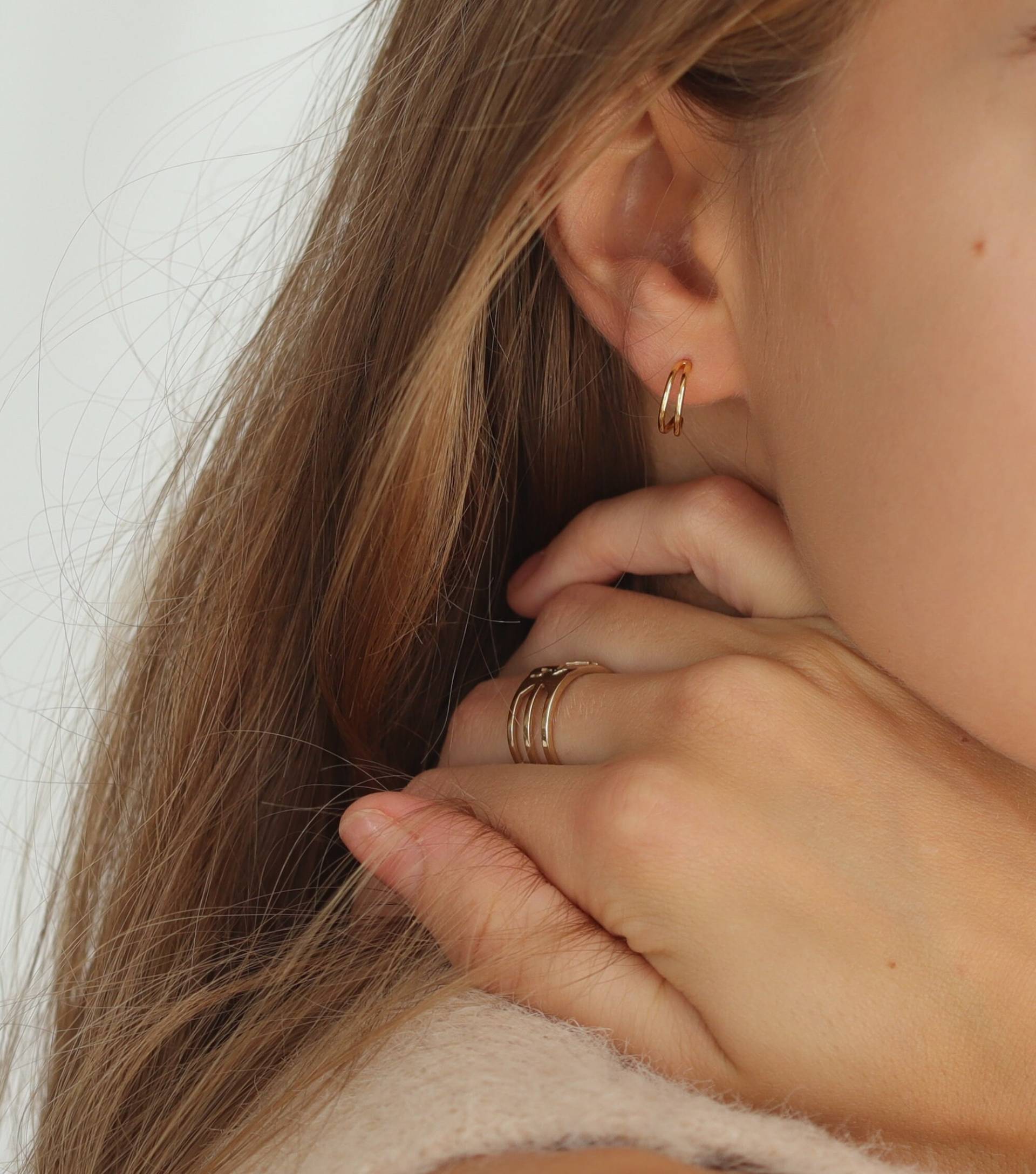 Sehr Kleine 12-mm-Doppelcreolen, Ideal Für Personen Mit Kleinen Ohren Oder Ein Zweites Loch, Aus Sterlingsilber Und Goldbeschichtung von ARANJEWELS