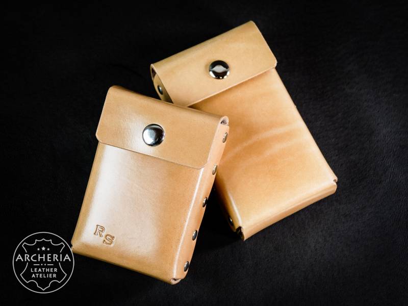 Leder Zigarettenetui Mit Monogramm von ARCHERIALEATHER