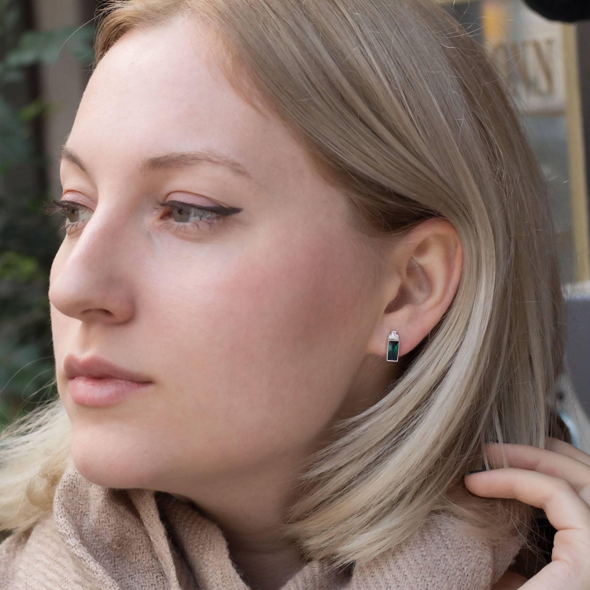 Chatham Smaragd Baguette Und Diamant Ohrstecker Im Einfachen Art-Deco-stil Aus 14K Gold Ohrringe von ARDONN