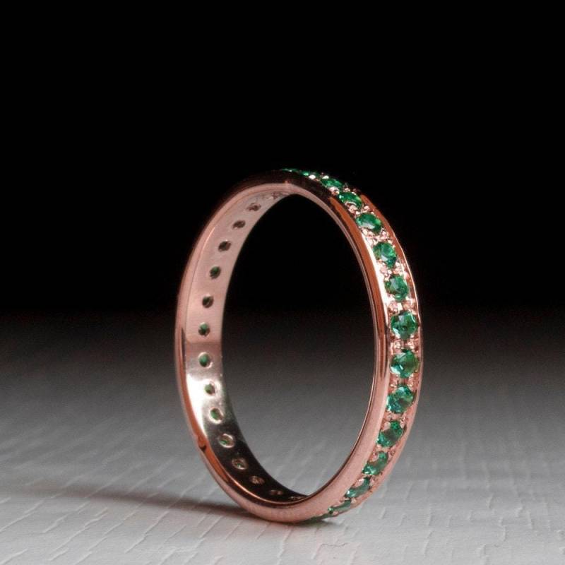 Rosegold Smaragd Eternity Ring von ARDONN