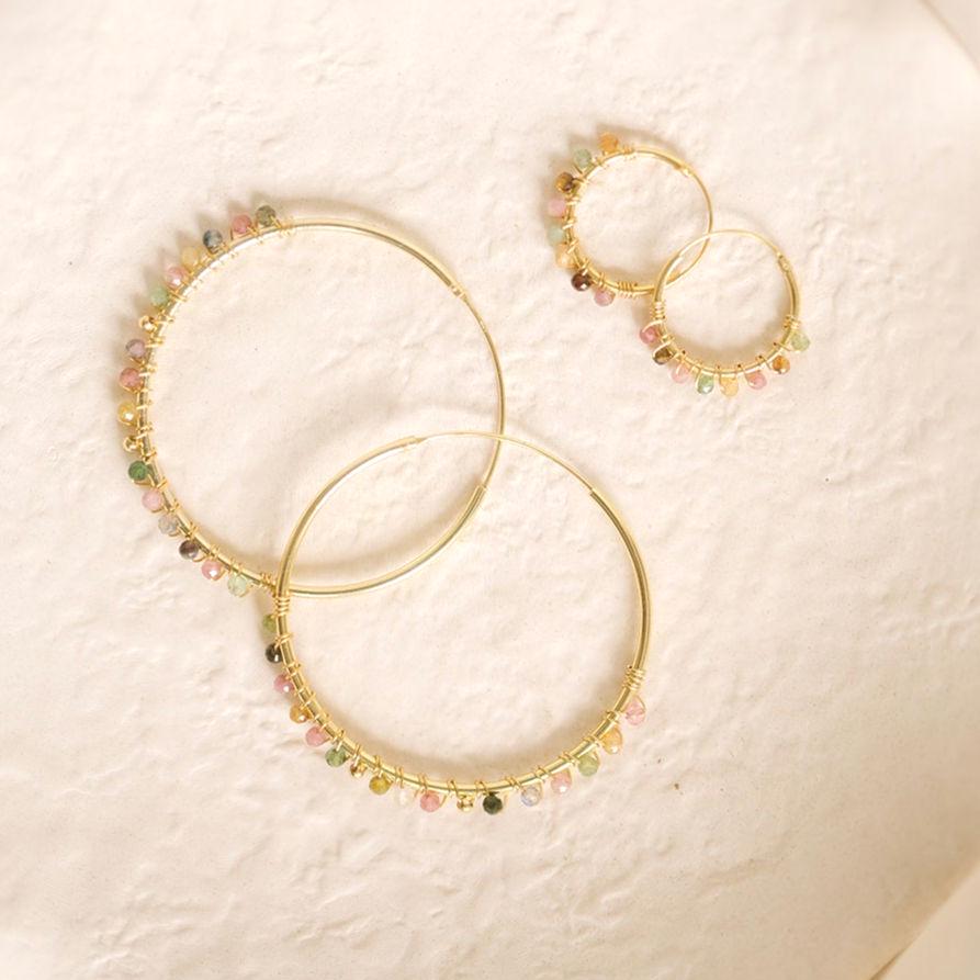 Boho Wassermelonen-Turmalin Creolen Winzige Kristallperlen Oktober Geburtsstein Schmuck von ARENNAjewels