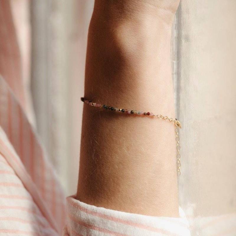 Zierliches Wassermelone Turmalin Armband Multicolor Edelstein Perlen Oktober Birthstone Schmuck von ARENNAjewels