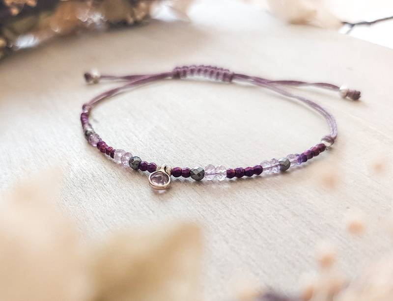 Zartes Amethyst Armband Lila Edelstein Perlen Schmuck Für Den Februar Geburtsstein Heilender von ARENNAjewels