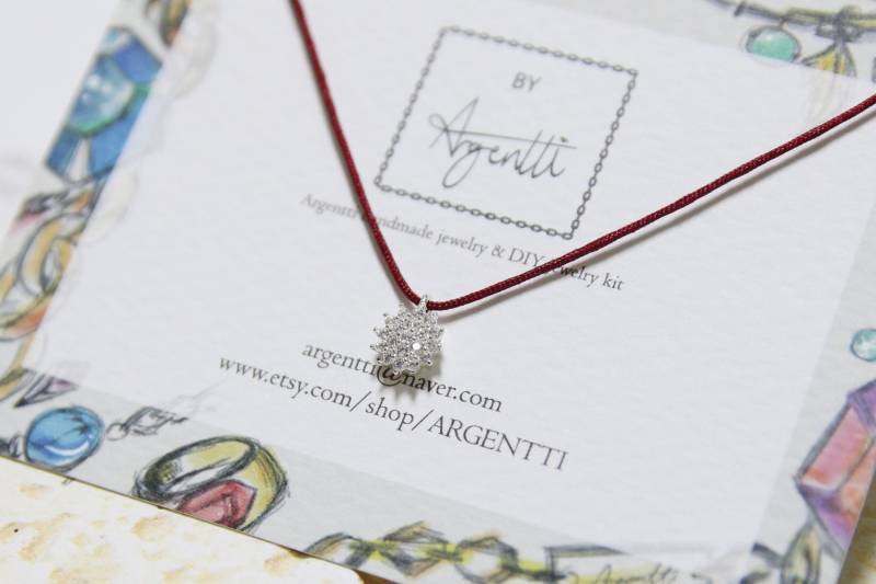 Winzige Cz Blume Silber Anhänger Halskette, Makramee Kristall Schneeflocke Zarte Brautjungfer Geschenk, Schmuck Für Den Täglichen Gebrauch von ARGENTTI