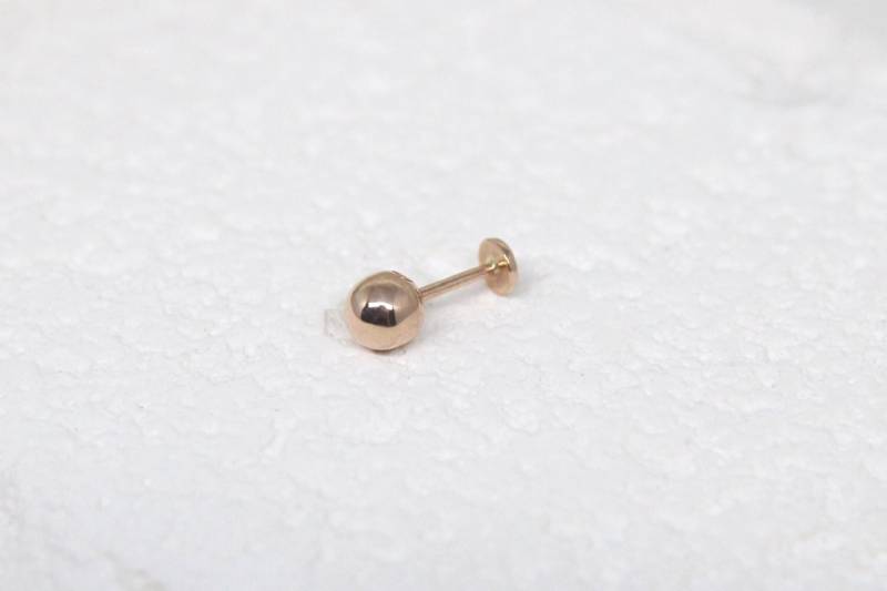Zarte 14K Gold Labret Piercing, Flache Rückseite Winzig, Minimalistisch, Schraubverschluss, Hypoallergene Ohrringe, Kleine Goldohrring, Helix von ARGENTTI