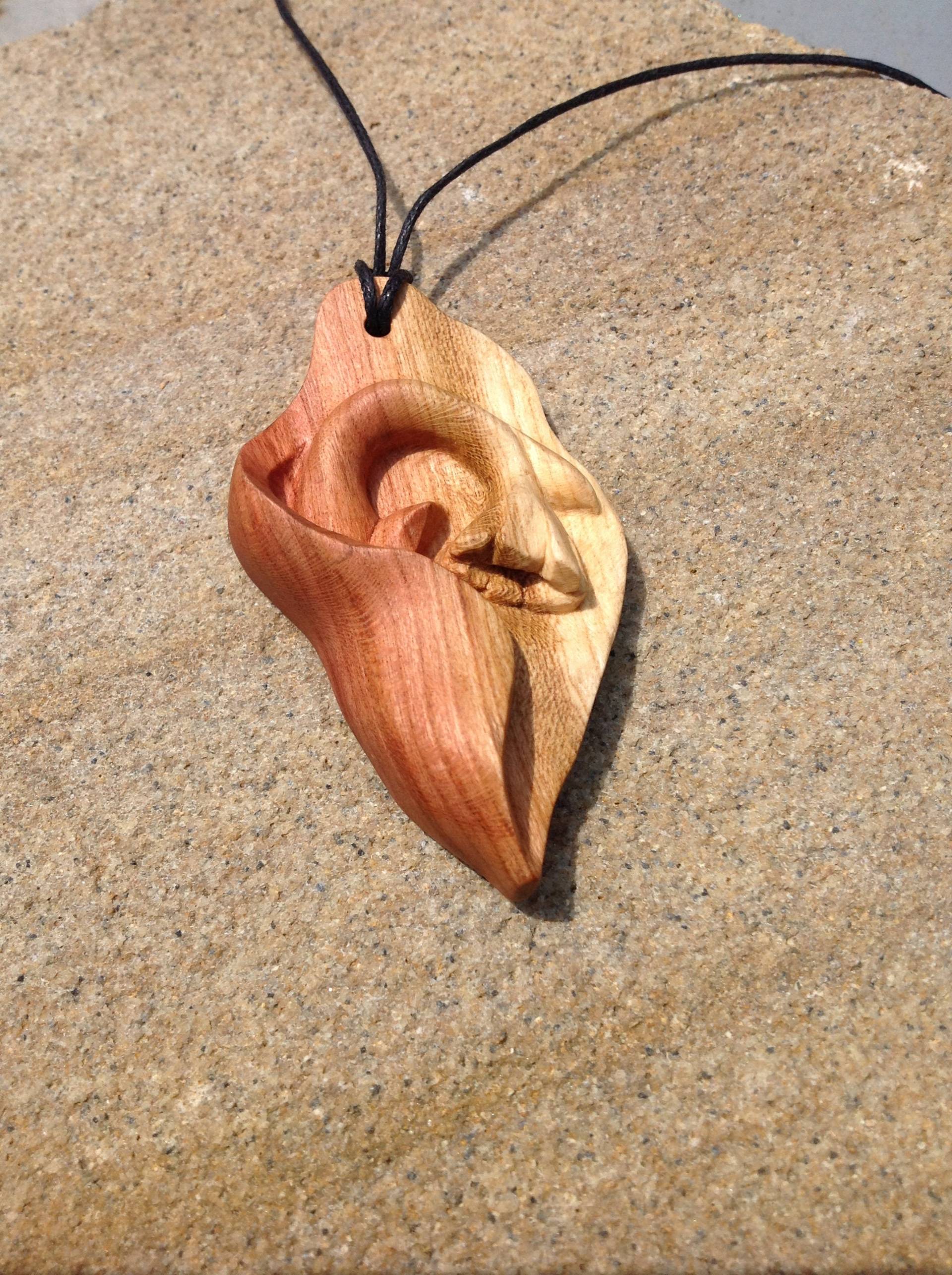 Holzschmuck, Ukraine Holzschnitzerei, Geschnitzter Anhänger, Holzschnitzerei, Holzschnitzerei, Anhänger Ist Geschnitzt, Holzanhänger, Blühende von ARHIDEUS