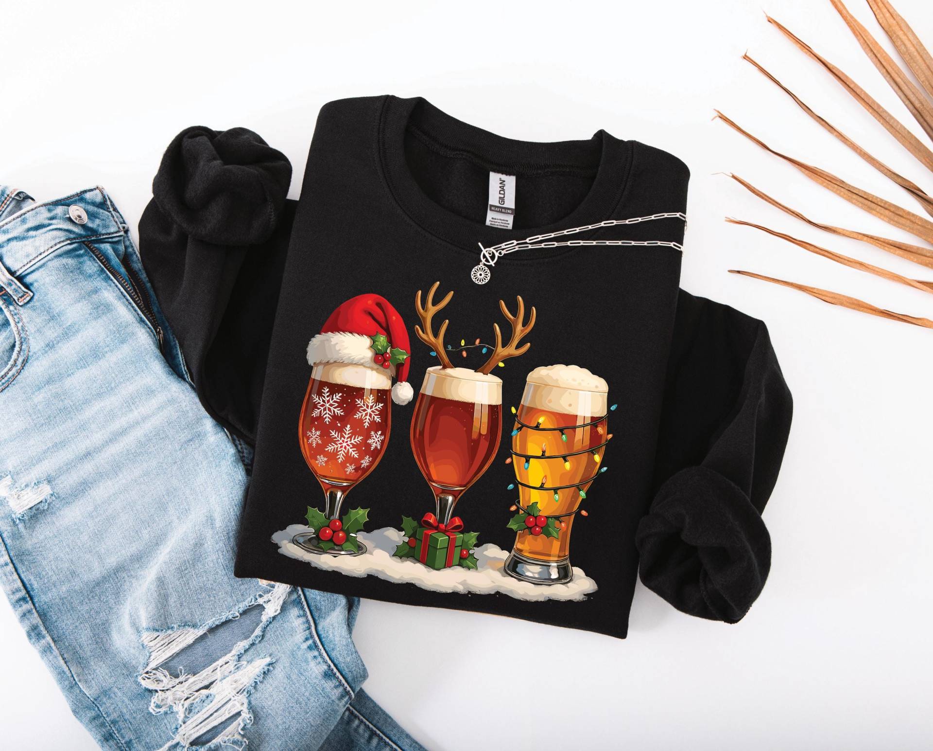 Lustiges Weihnachts Bier Sweatshirt - Christmas Beer Gläser, Unisex Pullover, Geschenk Für Bierliebhaber & Weihnachtsfeier Outfit von ARIANDeutschland