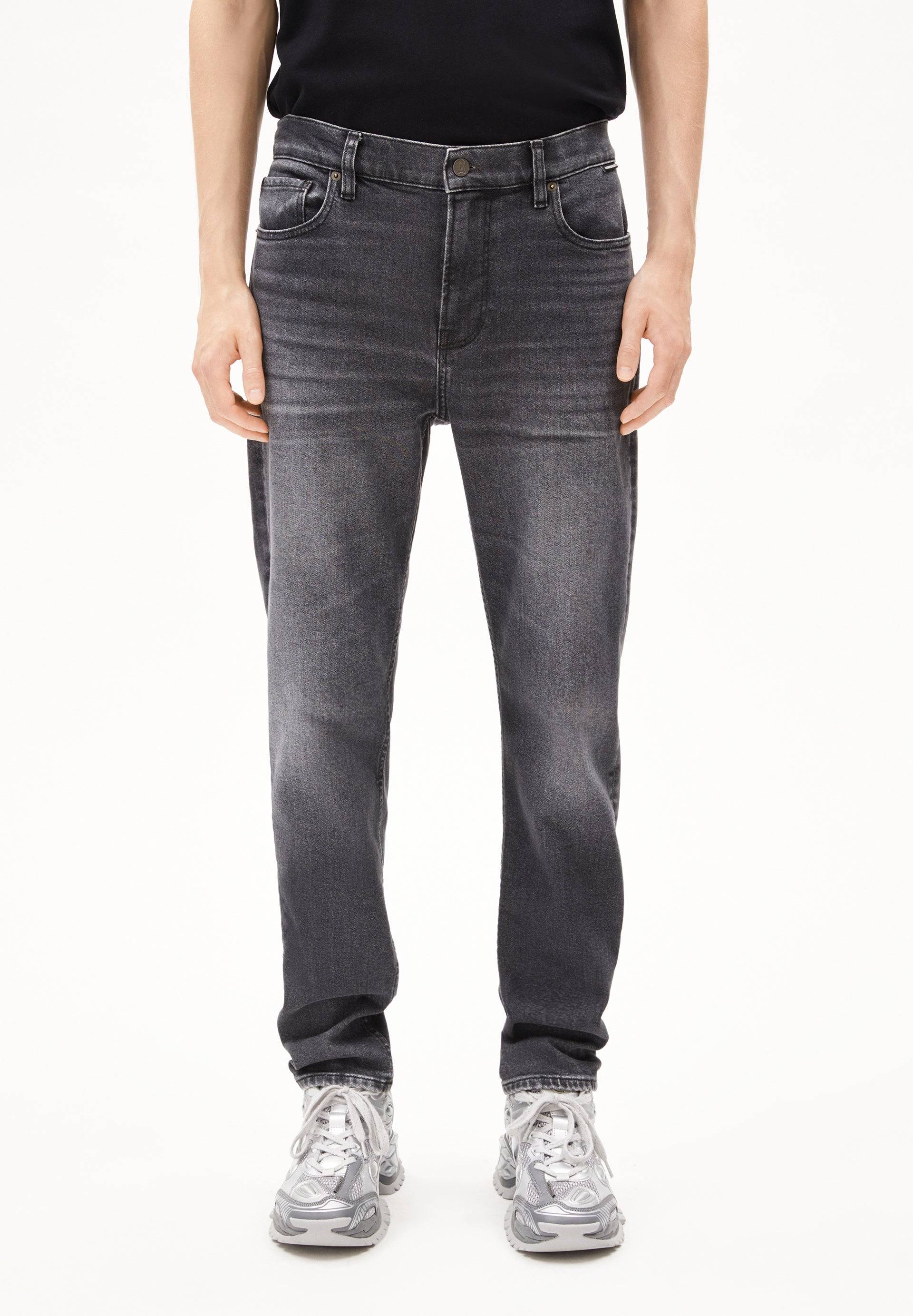AARJO TARPA | gris Tapered Jeans recycelter Baumwoll Mix Comfort-Stretch 29 / 32 von ARMEDANGELS