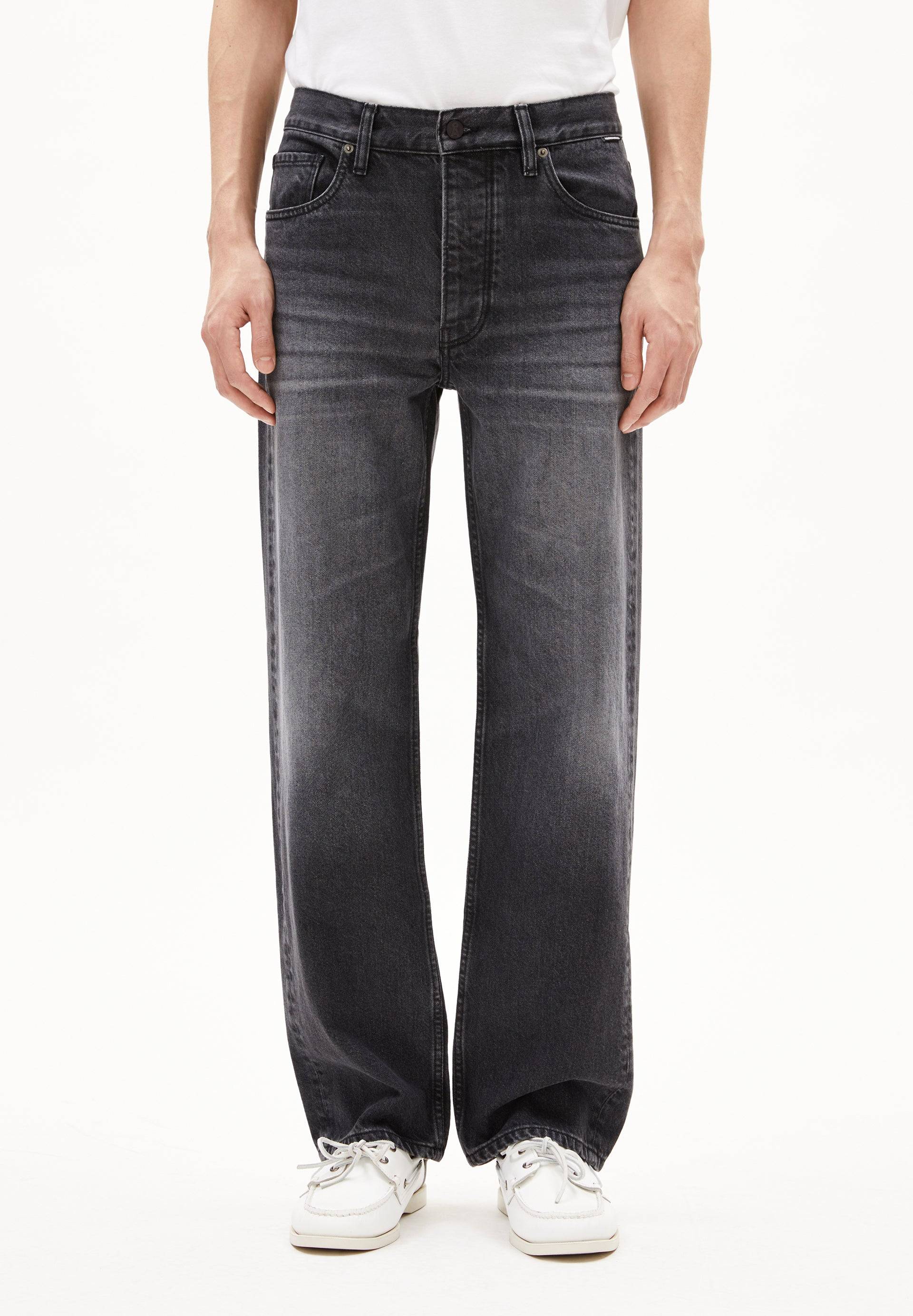 AARY | ashen Straight Jeans recycelte Baumwolle 30 / 32 von ARMEDANGELS