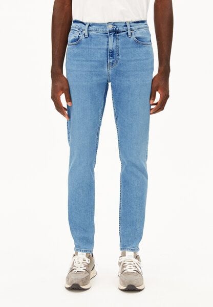 ARMEDANGELS AARJO TARPA - Herren Tapered Jeans recycelter Baumwoll Mix Comfort Stretch ARMEDANGELS AARJO TARPA - Herren Tapered Jeans recycelter Baumwoll Mix Comfort Stretch von ARMEDANGELS