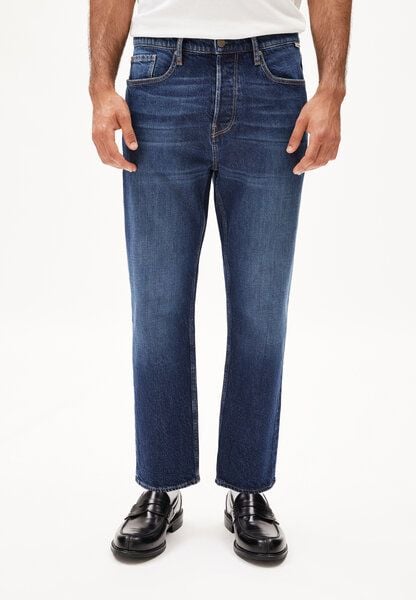 ARMEDANGELS AAUSTIN - Herren Relaxed Tapered Jeans Bio-Baumwoll Mix Comfort-Stretch von ARMEDANGELS