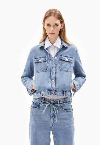 ARMEDANGELS BLUSONAA - Damen Jeansjacke Oversized Fit aus Bio-Baumwolle Mix von ARMEDANGELS
