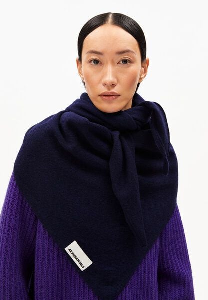 ARMEDANGELS BRYANAA TRIANGLE SCARF Unisex Schal aus Woll Mix von ARMEDANGELS