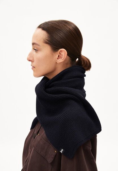ARMEDANGELS CLAASAS Unisex Schal aus Merino-Wolle von ARMEDANGELS