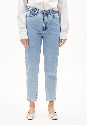 ARMEDANGELS Damen Jeans Mom Fit High Waist Ankle recycelte Baumwolle Non-Stretch MAIRAA Mom Fit Fresh Blue von ARMEDANGELS