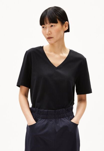 ARMEDANGELS LUALAA V-NECK - Damen T-Shirt aus Bio-Baumwolle von ARMEDANGELS