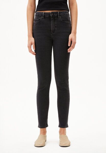ARMEDANGELS TILLAA - Damen Skinny Jeans Mid Waist Bio-Baumwoll Mix X-Stretch von ARMEDANGELS
