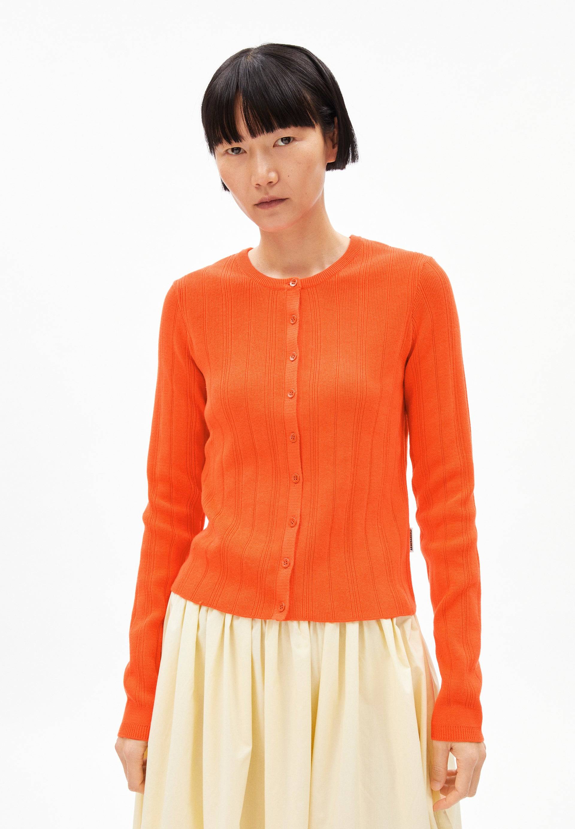 CRESSIDAA CREPE | sunset orange Strickjacke aus Bio-Baumwolle L von ARMEDANGELS