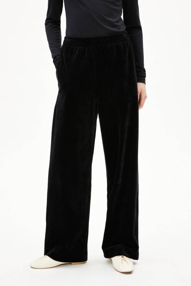 Hose Vatinaa Velvet Schwarz von ARMEDANGELS
