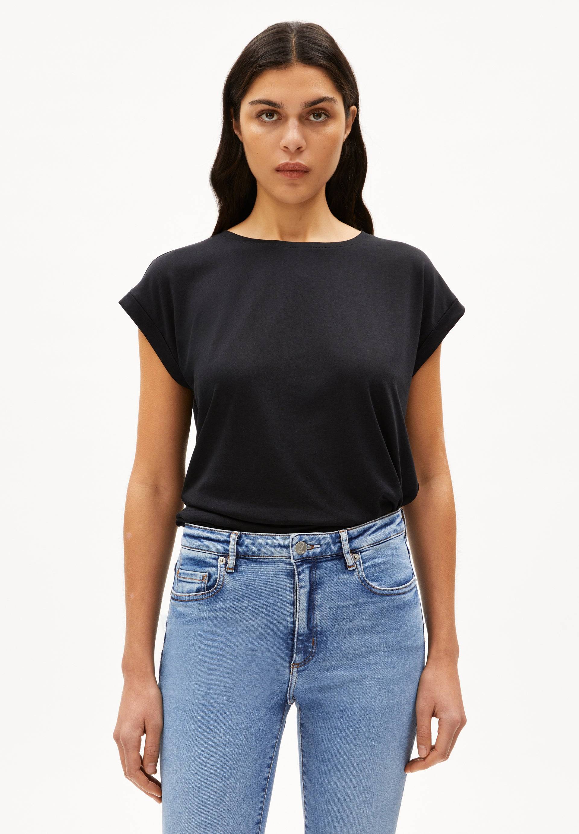 JILAANA | black T-Shirt aus TENCEL™ Lyocell Mix XXL von ARMEDANGELS