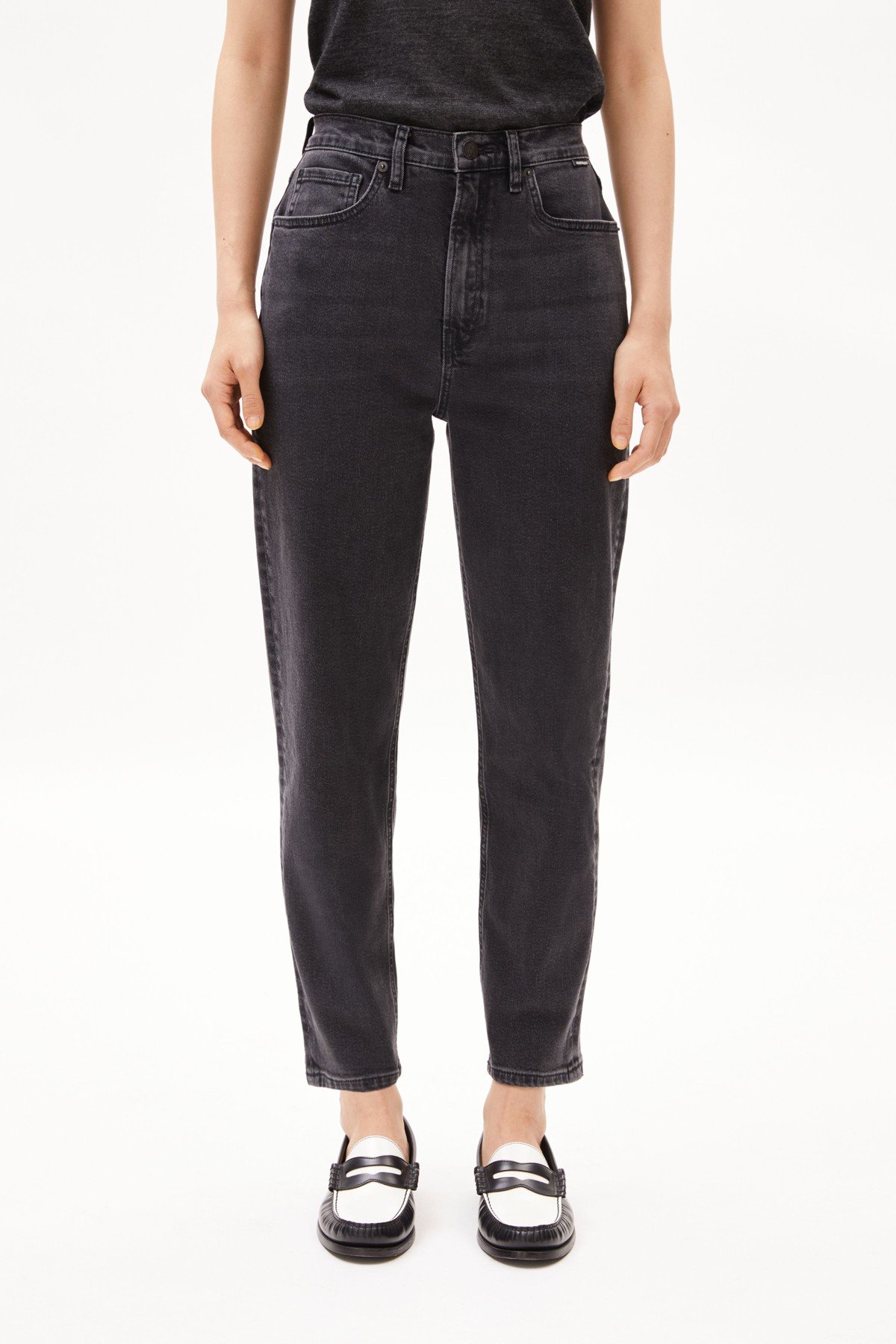 Jeans Mairaa Ebony von ARMEDANGELS