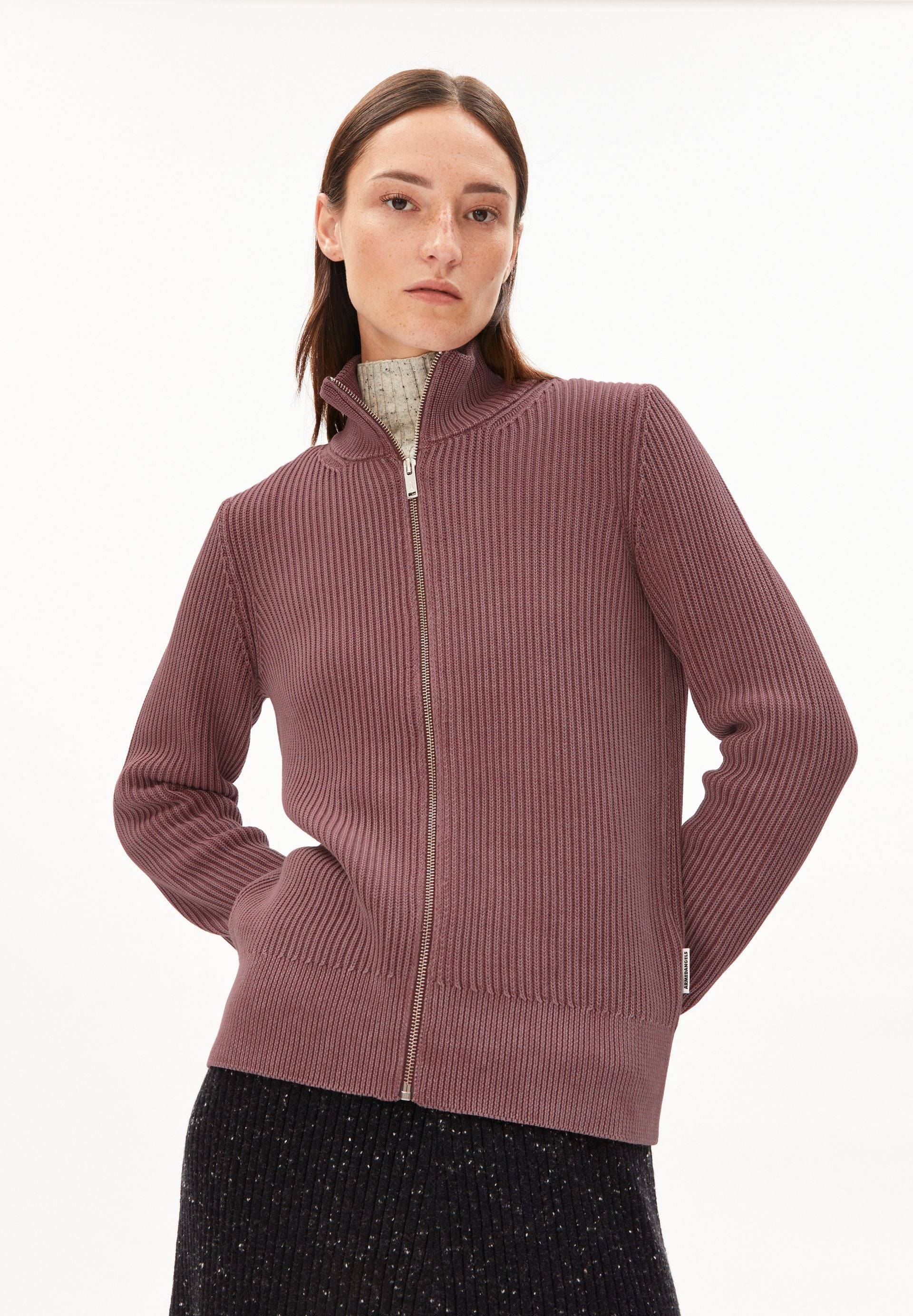 REBECCAA GMT DYE | dark berry Strickjacke aus Bio-Baumwolle XL von ARMEDANGELS