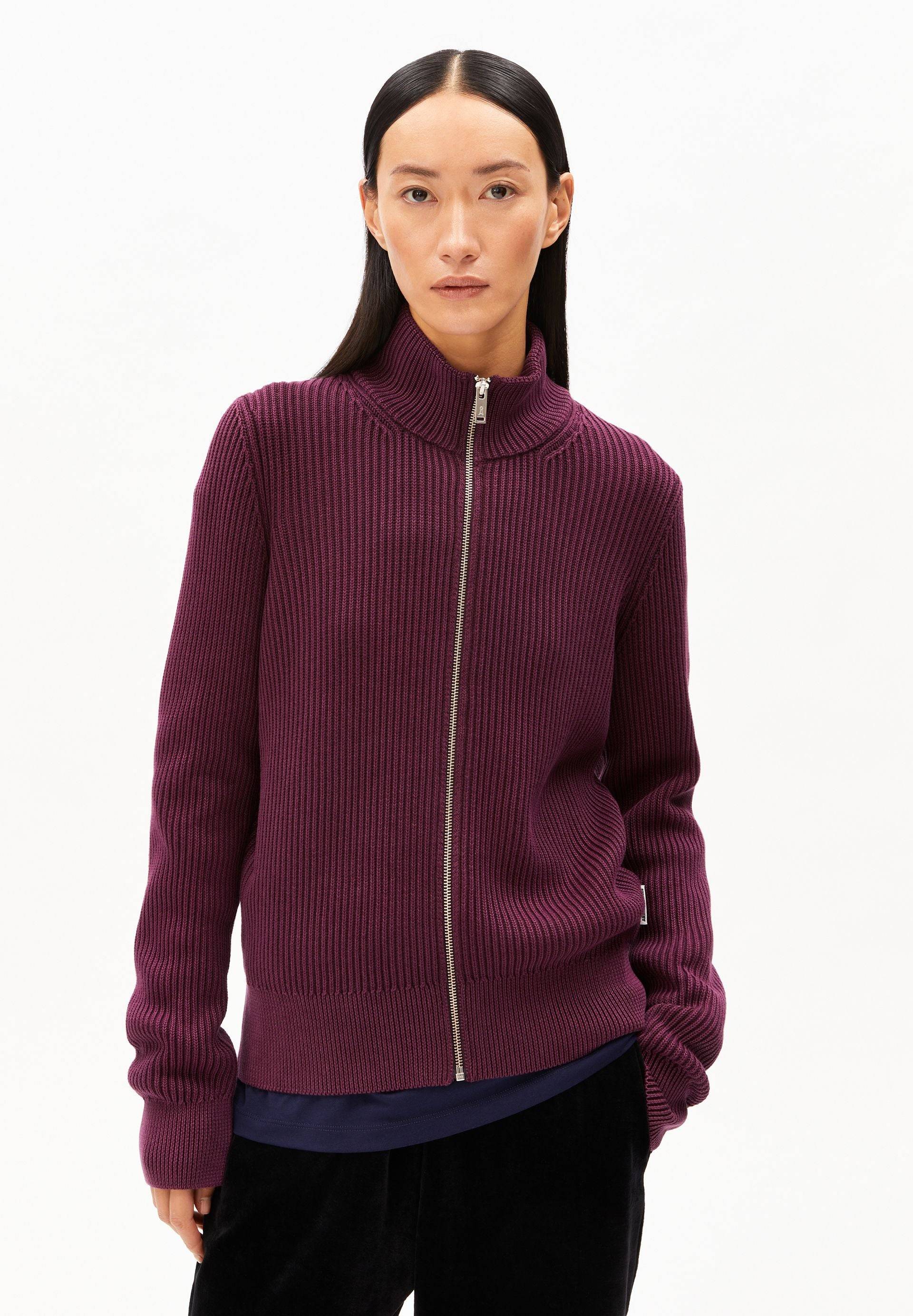 REBECCAA GMT DYE | dark cranberry Strickjacke aus Bio-Baumwolle S von ARMEDANGELS