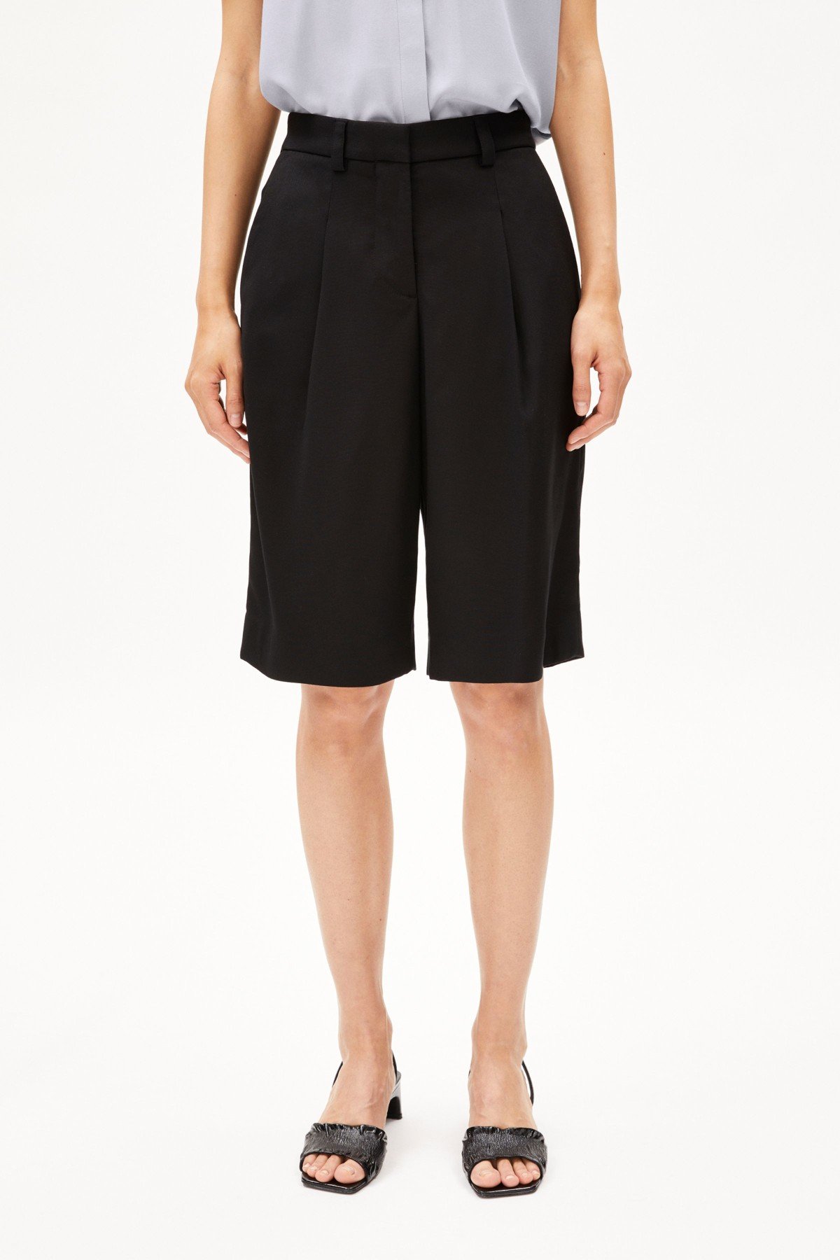 Shorts Namaal Schwarz von ARMEDANGELS