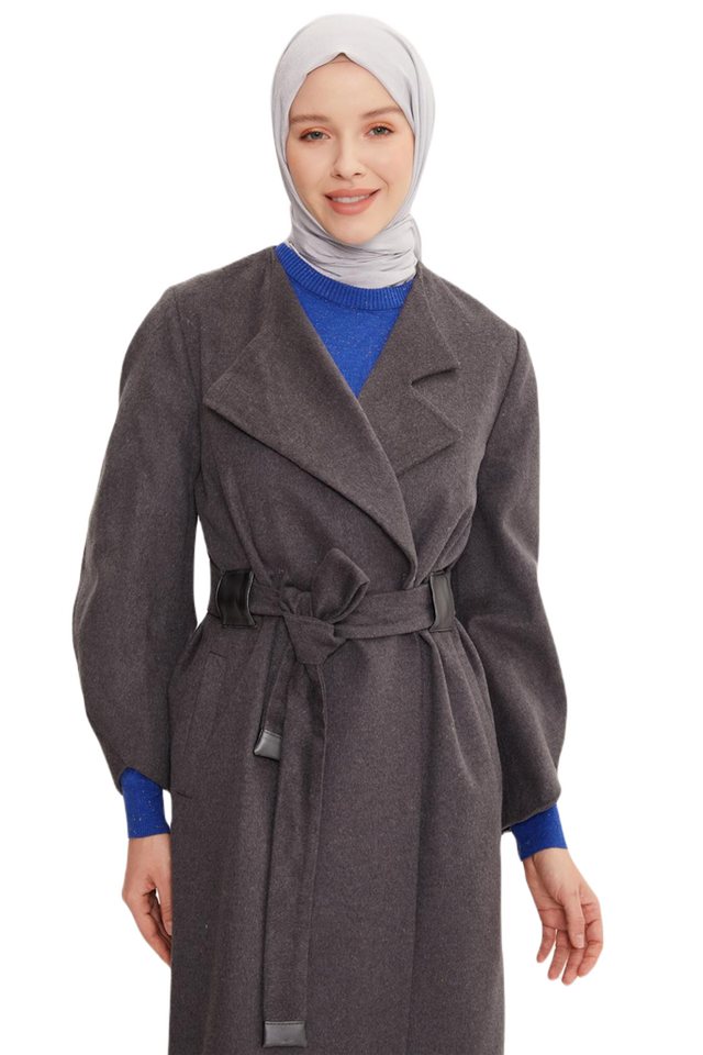 ARMİNE Langmantel Armine-Mantel mit Ballonärmeln – moderne und elegante Hijab-Mode von ARMİNE